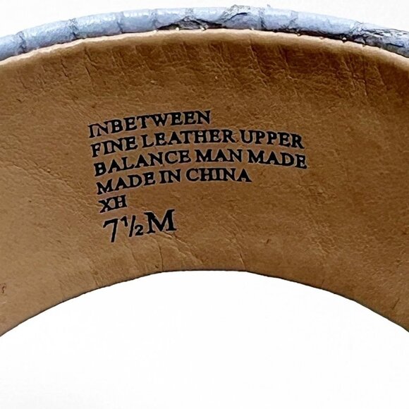 Charles by Charles David Sandals Women's 7.5 Baby Blue Croc-Embossed Platform - Picture 8 of 12